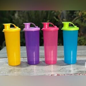 TUPPERWARE Tumbles with FLIP TOP LIDS 16oz